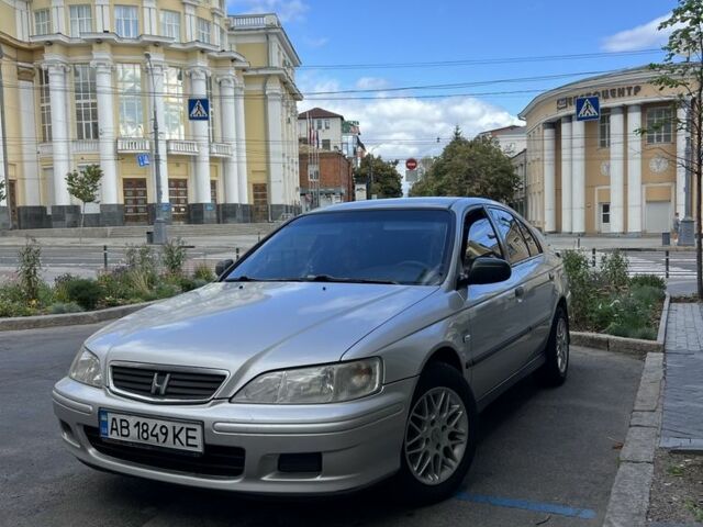 Сірий Хонда Аккорд, об'ємом двигуна 1.8 л та пробігом 335 тис. км за 3112 $, фото 1 на Automoto.ua