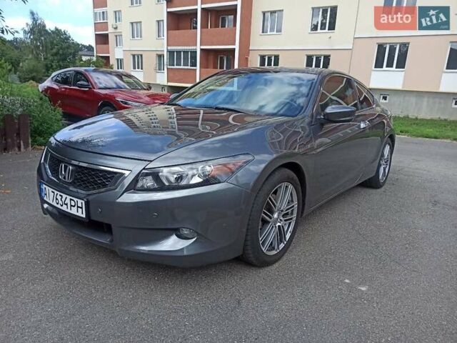 Серый Хонда Аккорд, объемом двигателя 3.47 л и пробегом 290 тыс. км за 8500 $, фото 1 на Automoto.ua