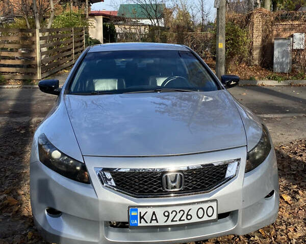 Серый Хонда Аккорд, объемом двигателя 2.4 л и пробегом 276 тыс. км за 7200 $, фото 1 на Automoto.ua