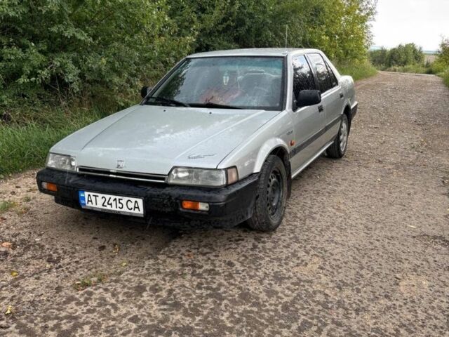 Серый Хонда Аккорд, объемом двигателя 2 л и пробегом 280 тыс. км за 1000 $, фото 1 на Automoto.ua