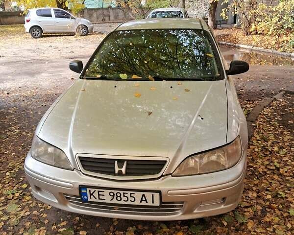 Сірий Хонда Аккорд, об'ємом двигуна 1.85 л та пробігом 327 тис. км за 2900 $, фото 1 на Automoto.ua