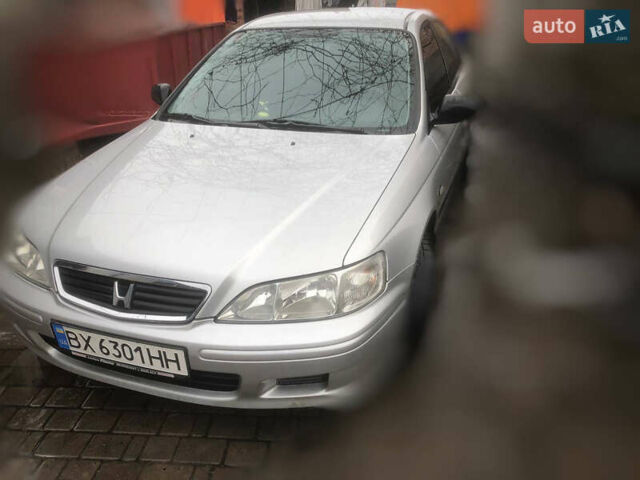 Серый Хонда Аккорд, объемом двигателя 1.8 л и пробегом 223 тыс. км за 4000 $, фото 1 на Automoto.ua