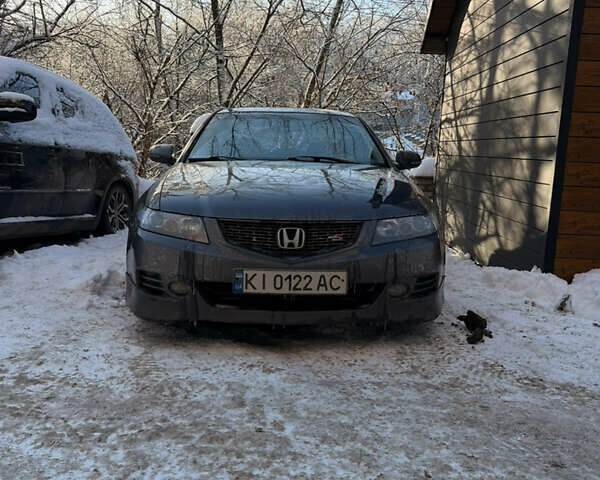 Серый Хонда Аккорд, объемом двигателя 2.4 л и пробегом 234 тыс. км за 6999 $, фото 1 на Automoto.ua