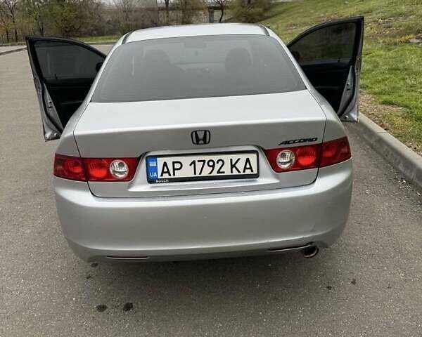 Серый Хонда Аккорд, объемом двигателя 2 л и пробегом 255 тыс. км за 6500 $, фото 1 на Automoto.ua