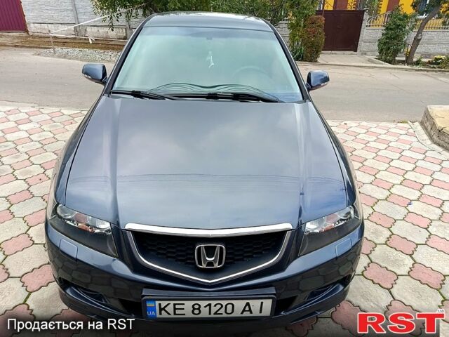 Серый Хонда Аккорд, объемом двигателя 2.4 л и пробегом 239 тыс. км за 7500 $, фото 1 на Automoto.ua