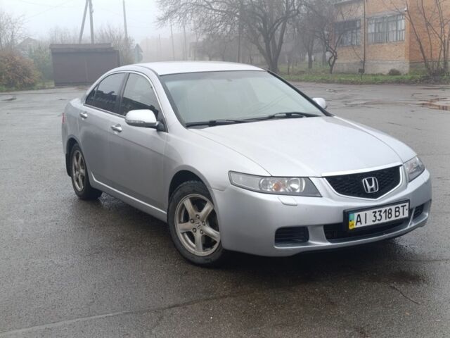 Серый Хонда Аккорд, объемом двигателя 2 л и пробегом 338 тыс. км за 5800 $, фото 1 на Automoto.ua