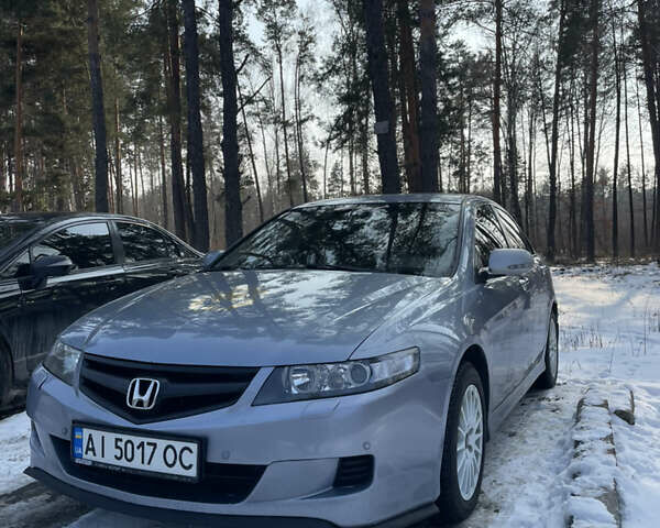 Сірий Хонда Аккорд, об'ємом двигуна 2 л та пробігом 210 тис. км за 7300 $, фото 1 на Automoto.ua