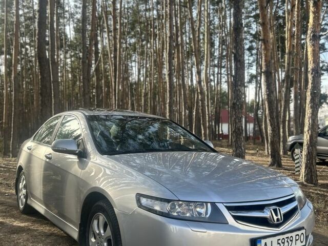 Серый Хонда Аккорд, объемом двигателя 2 л и пробегом 185 тыс. км за 8500 $, фото 1 на Automoto.ua