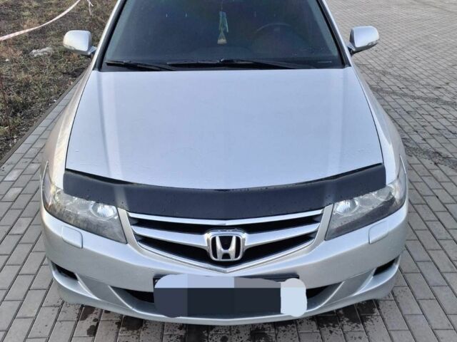 Серый Хонда Аккорд, объемом двигателя 2 л и пробегом 163 тыс. км за 7800 $, фото 1 на Automoto.ua