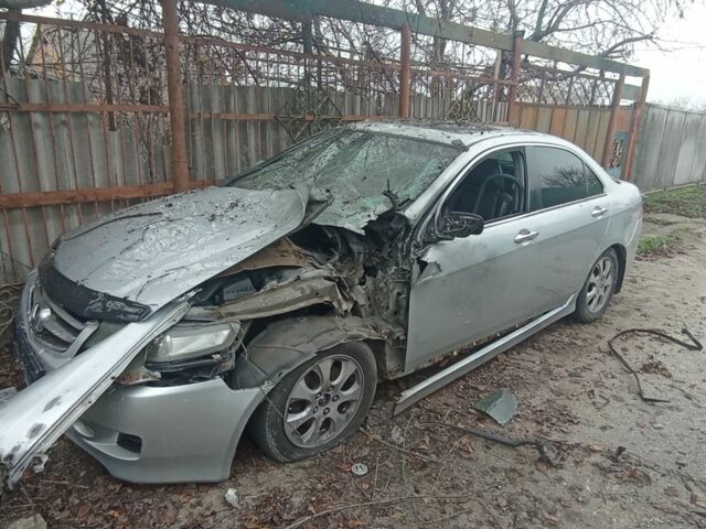 Серый Хонда Аккорд, объемом двигателя 2 л и пробегом 230 тыс. км за 3500 $, фото 1 на Automoto.ua