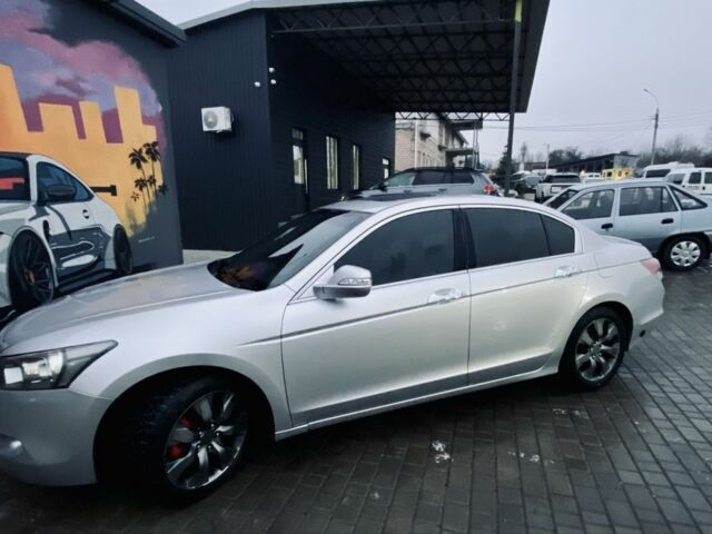 Серый Хонда Аккорд, объемом двигателя 2.4 л и пробегом 330 тыс. км за 7900 $, фото 1 на Automoto.ua