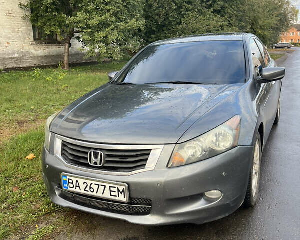Серый Хонда Аккорд, объемом двигателя 3.5 л и пробегом 140 тыс. км за 8200 $, фото 1 на Automoto.ua