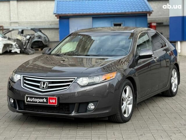 Серый Хонда Аккорд, объемом двигателя 2 л и пробегом 313 тыс. км за 8990 $, фото 1 на Automoto.ua
