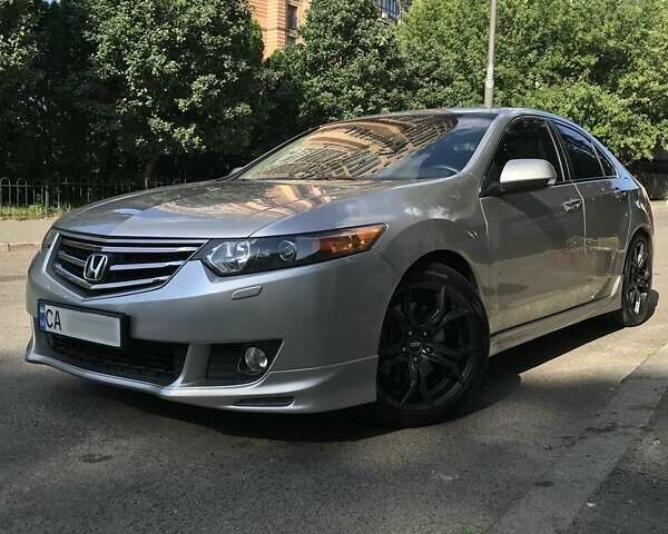 Сірий Хонда Аккорд, об'ємом двигуна 2.4 л та пробігом 247 тис. км за 10000 $, фото 1 на Automoto.ua