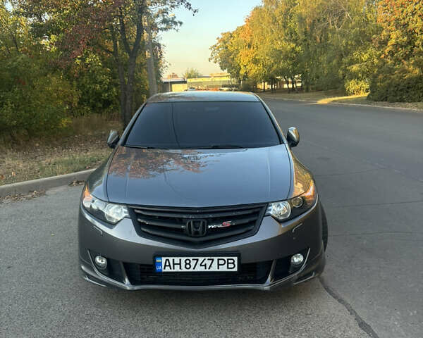 Сірий Хонда Аккорд, об'ємом двигуна 2.4 л та пробігом 270 тис. км за 9999 $, фото 1 на Automoto.ua
