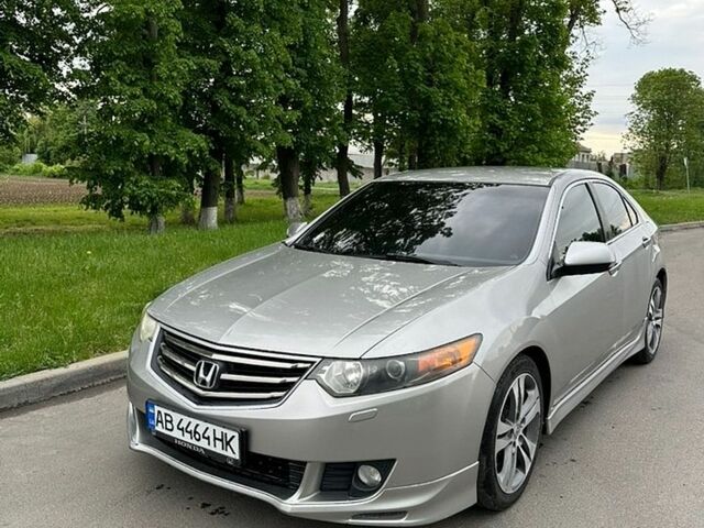 Серый Хонда Аккорд, объемом двигателя 2.35 л и пробегом 260 тыс. км за 8999 $, фото 1 на Automoto.ua