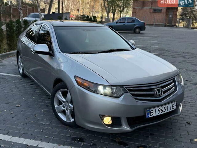 Серый Хонда Аккорд, объемом двигателя 2 л и пробегом 226 тыс. км за 7700 $, фото 1 на Automoto.ua