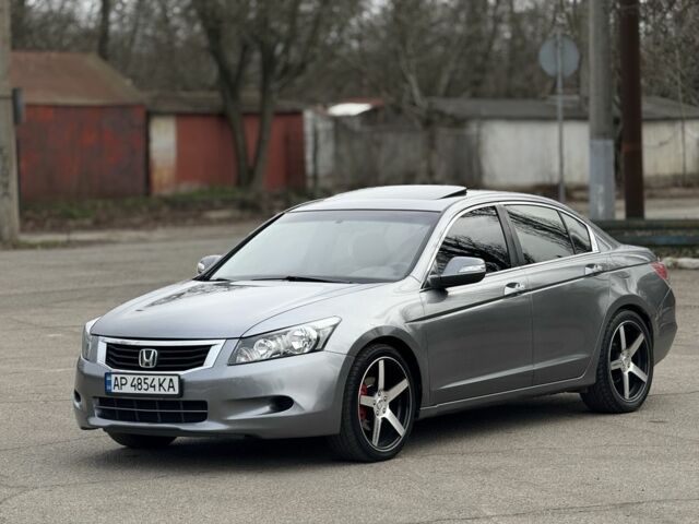 Серый Хонда Аккорд, объемом двигателя 2.4 л и пробегом 208 тыс. км за 8500 $, фото 1 на Automoto.ua