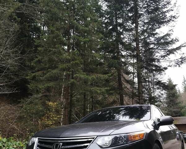 Серый Хонда Аккорд, объемом двигателя 2.2 л и пробегом 314 тыс. км за 8200 $, фото 1 на Automoto.ua