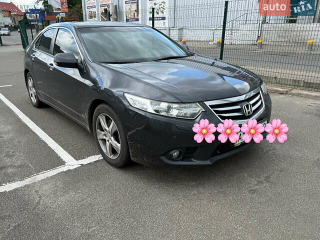 Серый Хонда Аккорд, объемом двигателя 2.4 л и пробегом 254 тыс. км за 12700 $, фото 1 на Automoto.ua