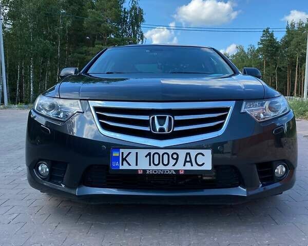 Серый Хонда Аккорд, объемом двигателя 2.2 л и пробегом 243 тыс. км за 12199 $, фото 1 на Automoto.ua