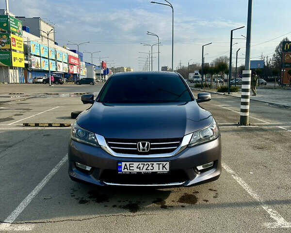 Серый Хонда Аккорд, объемом двигателя 1.99 л и пробегом 234 тыс. км за 14300 $, фото 1 на Automoto.ua