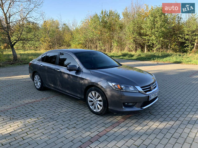 Серый Хонда Аккорд, объемом двигателя 2.36 л и пробегом 170 тыс. км за 12600 $, фото 1 на Automoto.ua