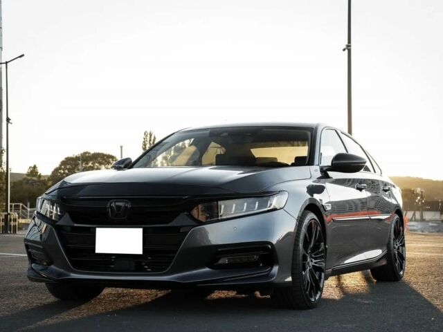Хонда Аккорд 2019 в Киеве на Automoto.ua Серый Хонда Аккорд, объемом двигателя 2 л и пробегом 75 тыс. км за 12000 $, фото 1 на Automoto.ua