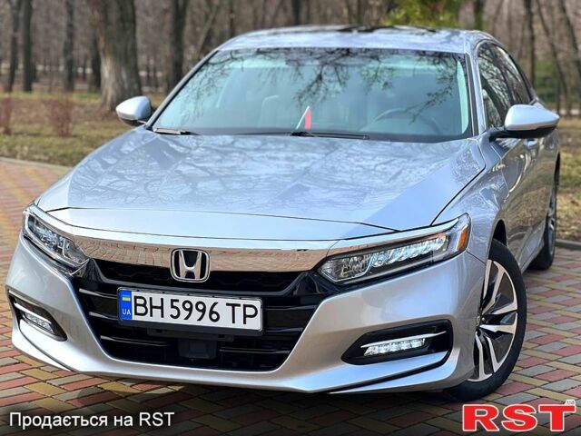 Серый Хонда Аккорд, объемом двигателя 20 л и пробегом 50 тыс. км за 24500 $, фото 1 на Automoto.ua