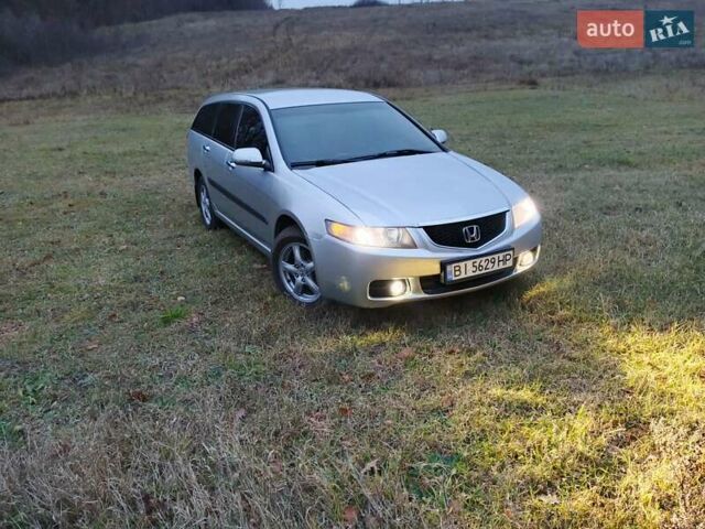 Серый Хонда Аккорд, объемом двигателя 2.2 л и пробегом 270 тыс. км за 5600 $, фото 1 на Automoto.ua