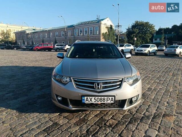 Сірий Хонда Аккорд, об'ємом двигуна 2.35 л та пробігом 179 тис. км за 11900 $, фото 1 на Automoto.ua