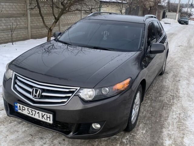 Серый Хонда Аккорд, объемом двигателя 2.2 л и пробегом 266 тыс. км за 9550 $, фото 1 на Automoto.ua