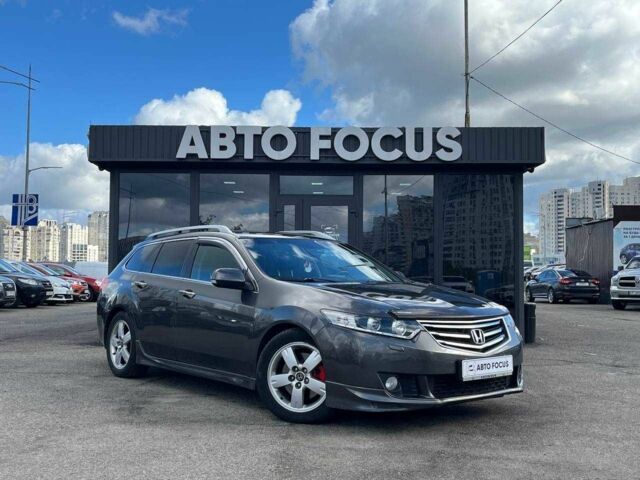 Серый Хонда Аккорд, объемом двигателя 2.4 л и пробегом 244 тыс. км за 9190 $, фото 1 на Automoto.ua