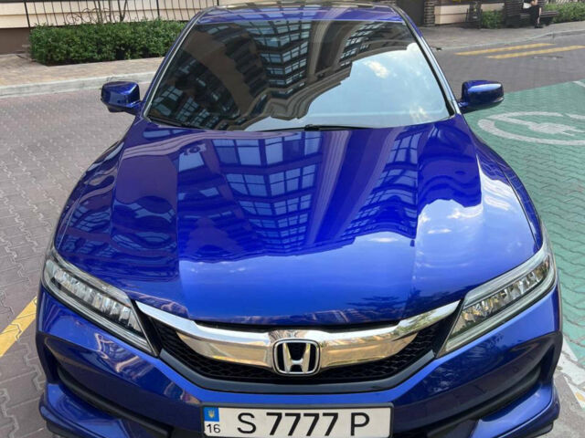 Синий Хонда Аккорд, объемом двигателя 3.5 л и пробегом 160 тыс. км за 15800 $, фото 1 на Automoto.ua