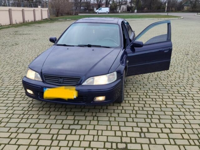 Синий Хонда Аккорд, объемом двигателя 1 л и пробегом 300 тыс. км за 2300 $, фото 1 на Automoto.ua