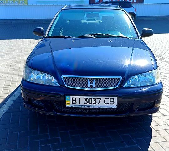 Синий Хонда Аккорд, объемом двигателя 1.8 л и пробегом 383 тыс. км за 2850 $, фото 1 на Automoto.ua