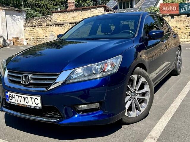 Синий Хонда Аккорд, объемом двигателя 2.4 л и пробегом 200 тыс. км за 12000 $, фото 1 на Automoto.ua