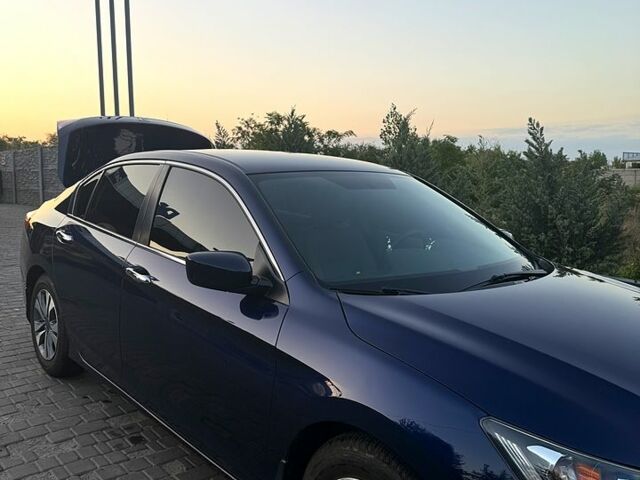 Синій Хонда Аккорд, об'ємом двигуна 2.4 л та пробігом 0 тис. км за 11000 $, фото 1 на Automoto.ua