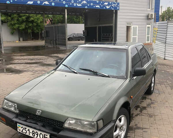 Зеленый Хонда Аккорд, объемом двигателя 2 л и пробегом 390 тыс. км за 1650 $, фото 1 на Automoto.ua