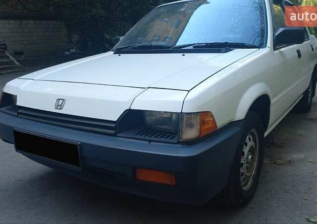 Белый Хонда Балада, объемом двигателя 1.34 л и пробегом 80 тыс. км за 4200 $, фото 1 на Automoto.ua