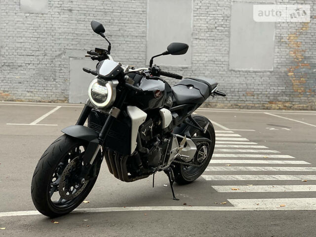 Черный Хонда CB 1000, объемом двигателя 1 л и пробегом 5 тыс. км за 12500 $, фото 1 на Automoto.ua