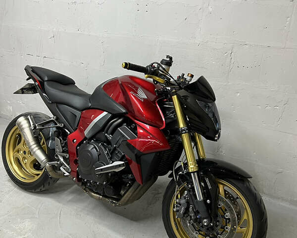 Красный Хонда CB 1000R, объемом двигателя 1 л и пробегом 33 тыс. км за 8199 $, фото 1 на Automoto.ua