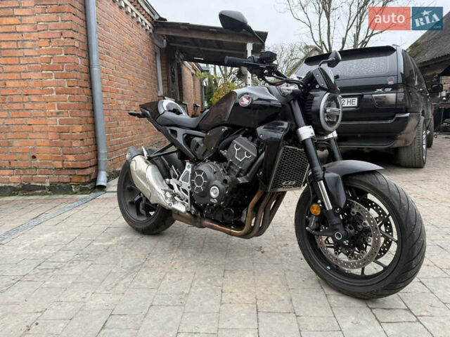 Хонда CB 1000R, объемом двигателя 0 л и пробегом 20 тыс. км за 6000 $, фото 1 на Automoto.ua