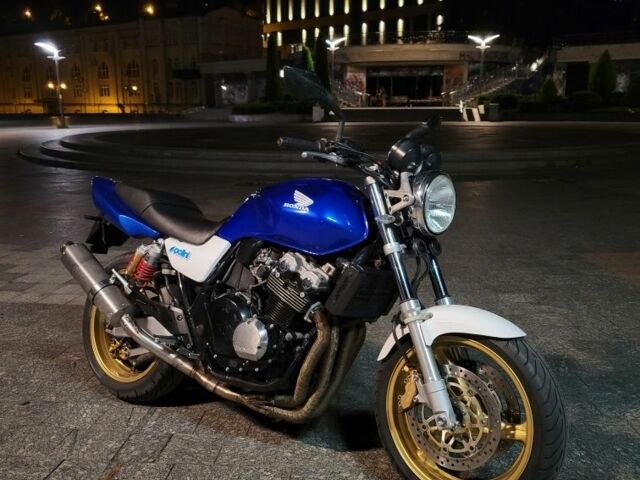 Хонда CB 400 SF, об'ємом двигуна 0.4 л та пробігом 0 тис. км за 3300 $, фото 1 на Automoto.ua