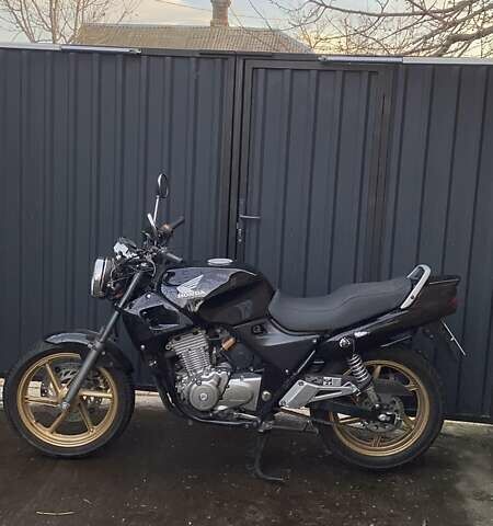 Чорний Хонда CB 500, об'ємом двигуна 0.5 л та пробігом 18 тис. км за 1900 $, фото 1 на Automoto.ua