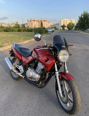 Красный Хонда CB 500, объемом двигателя 0.5 л и пробегом 52 тыс. км за 2850 $, фото 1 на Automoto.ua