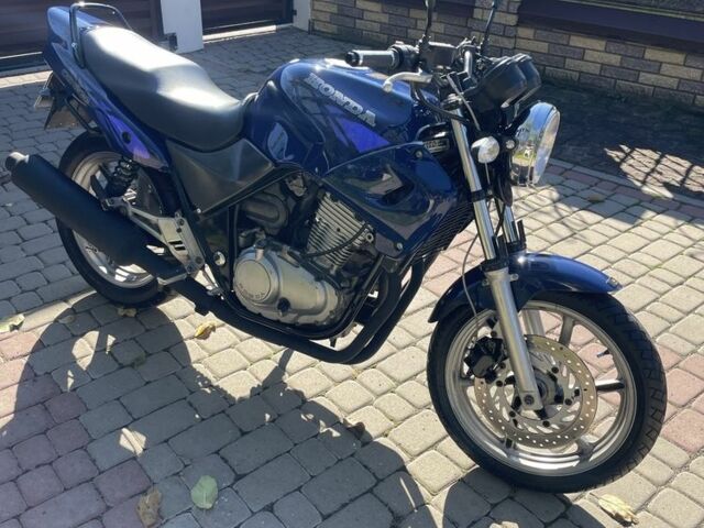 Хонда CB 500, об'ємом двигуна 0.5 л та пробігом 0 тис. км за 2250 $, фото 1 на Automoto.ua