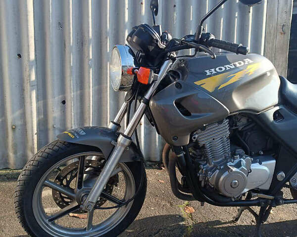 Сірий Хонда CB 500, об'ємом двигуна 0 л та пробігом 18 тис. км за 2900 $, фото 1 на Automoto.ua
