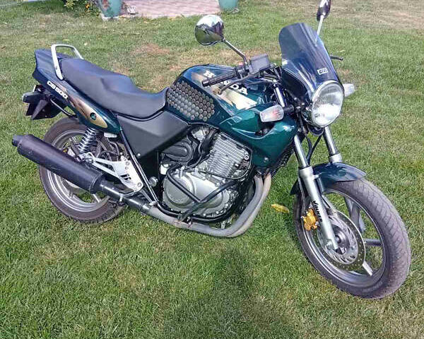 Зелений Хонда CB 500, об'ємом двигуна 0.5 л та пробігом 22 тис. км за 3000 $, фото 1 на Automoto.ua
