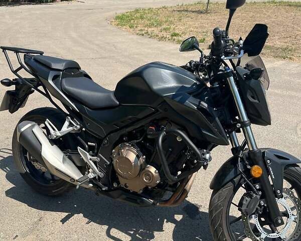 Черный Хонда CB 500F, объемом двигателя 0.47 л и пробегом 17 тыс. км за 5800 $, фото 1 на Automoto.ua